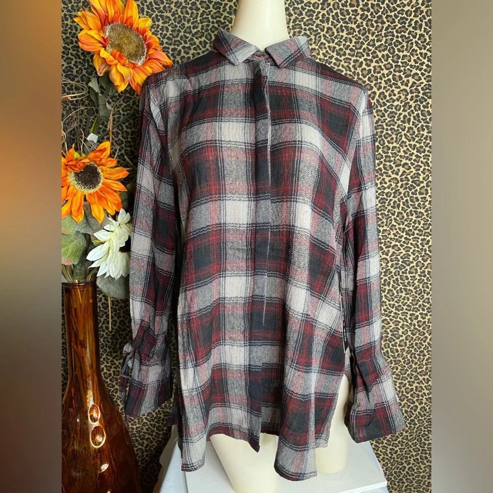 🌴3/$30🌴DOE & RAE Wine Button Down Long Sleeve Flannel Shirt with Wrist Tie NWT